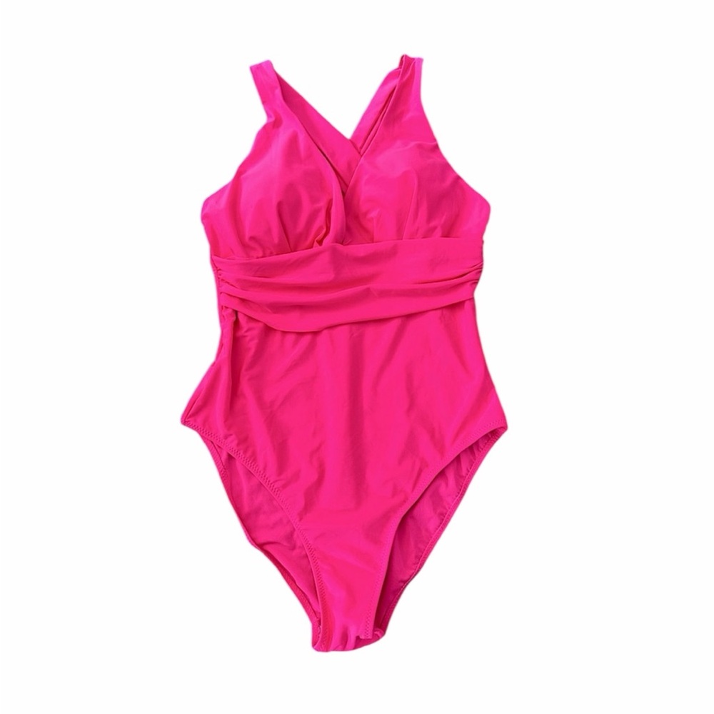 WOMEN’S CRISSCROSS WIDE STRAP ONE-PIECE BATHING SUIT -SIZE MEDIUM
JUST TRIED ON